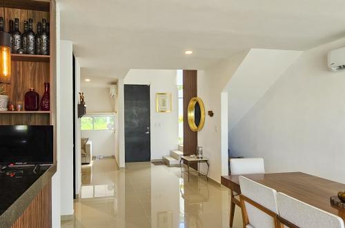 2028-54841-Casa-en-Venta-Dzityá-Mérida-con-super-Cocina-Jardín-y-Alberca_(17).jpg