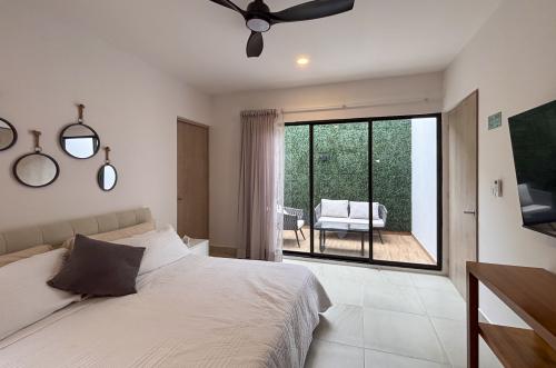 2029-54801-Casa_estilo-Townhouse-en-venta-en-cholul-al-norte-de-Merida-THULA-CITY-HOME__(20).jpg