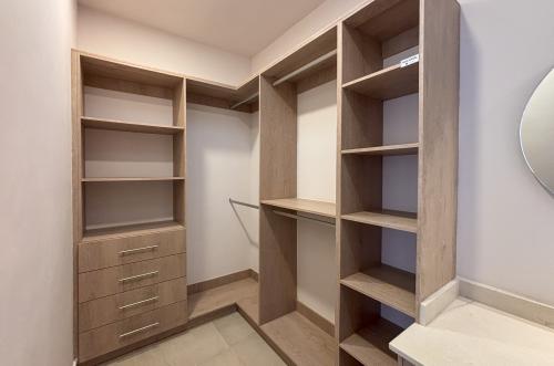 2029-54803-Casa_estilo-Townhouse-en-venta-en-cholul-al-norte-de-Merida-THULA-CITY-HOME__(22).jpg