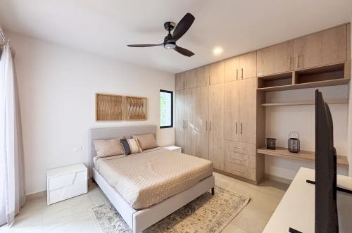 2029-54806-Casa_estilo-Townhouse-en-venta-en-cholul-al-norte-de-Merida-THULA-CITY-HOME__(25).jpg