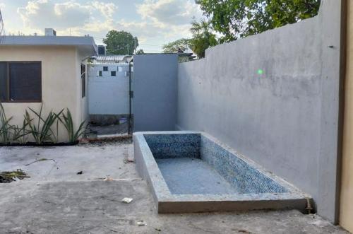 2040-55365-Casa-en-Venta-Miguel-Aleman-Merida-con-Alberca_(13).jpg