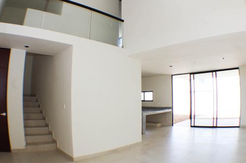 713-17951-21KG-06-Casa-en-venta-de-3-habitaciones-con-piscina-y-techoa-doble-altura-en-Conkal-021.jpg