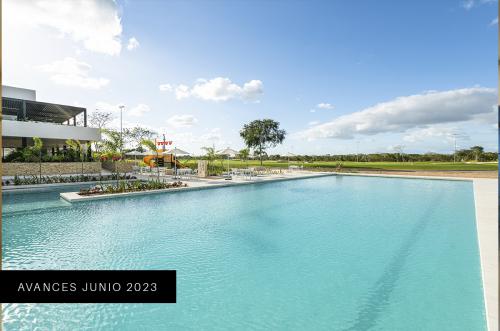 748-37892-Lotes-Residenciales-en-Venta-en-Privada-con-Campo-de-golf-Provincia-Merida-22.jpg