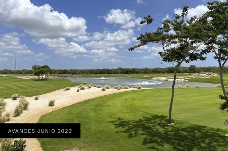 Lotes Residenciales en Venta en Privada con Campo de golf Provincia Merida