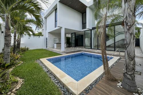 832-49496-Casa-en-venta-en-Compostela-Merida-de-4-habitaciones-con-un-increible-diseno_(37).jpg