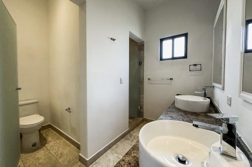832-49506-Casa-en-venta-en-Compostela-Merida-de-4-habitaciones-con-un-increible-diseno_(48).jpg