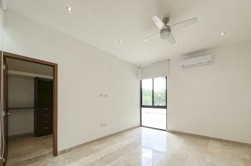 832-49514-Casa-en-venta-en-Compostela-Merida-de-4-habitaciones-con-un-increible-diseno_(56).jpg