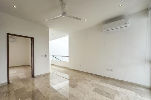 832-49516-Casa-en-venta-en-Compostela-Merida-de-4-habitaciones-con-un-increible-diseno_(59).jpg